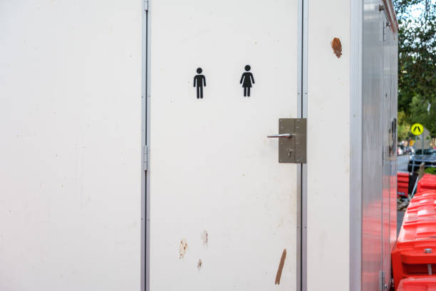 Best Portable bathroom rental  in Altadena, CA